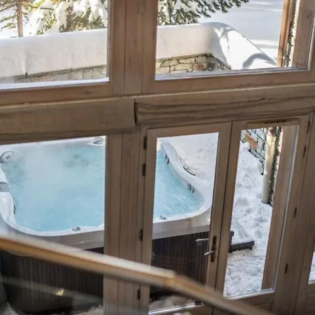 Chalet Mit Aussenwhirlpool * Nesselwängle