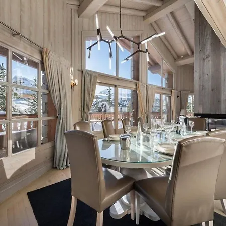 Chalet Mit Aussenwhirlpool *